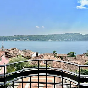 10 Salò