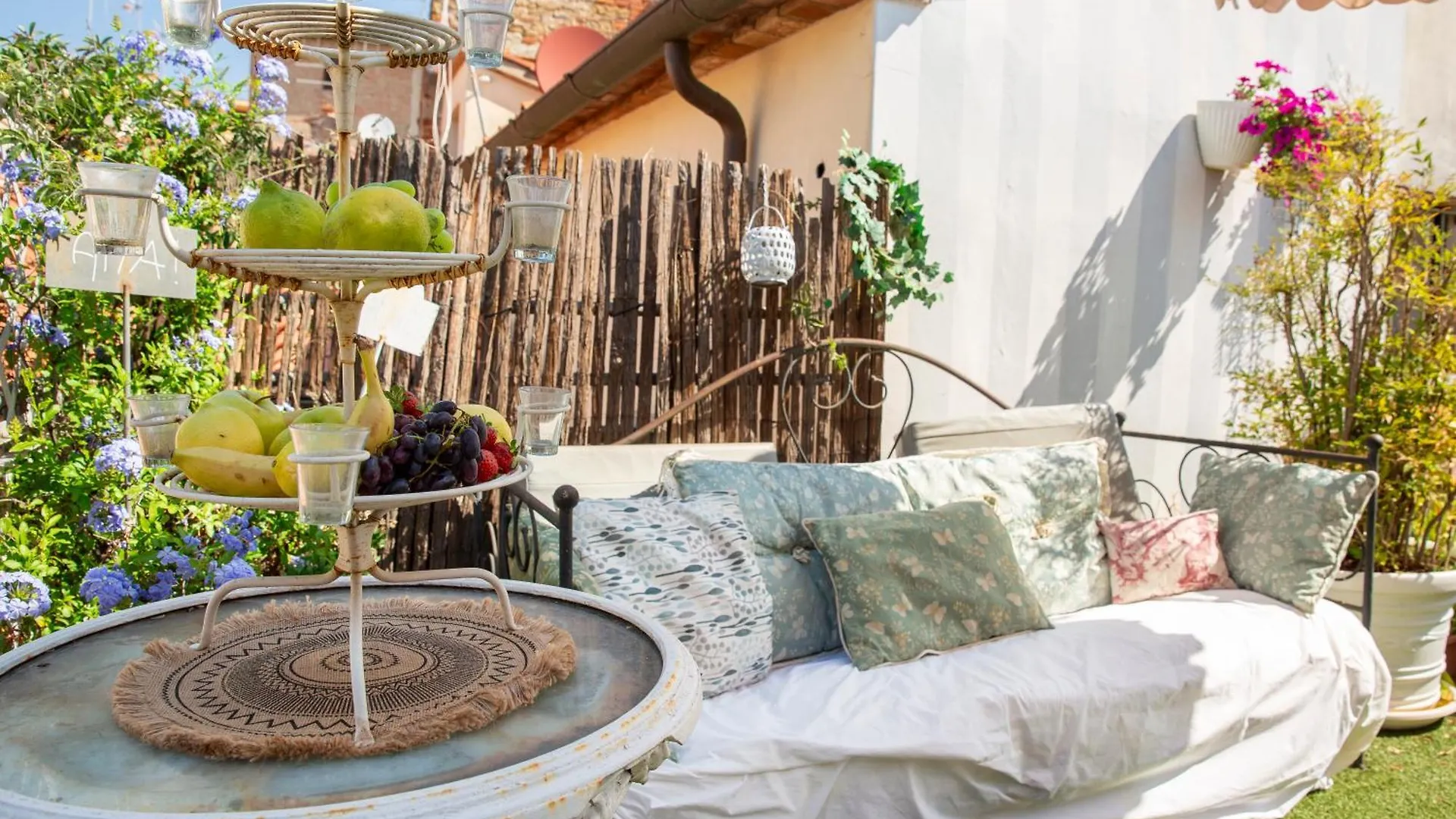Bibi Boutique Arezzo Living Suite Rosafragola & Verdeconiglio Lägenhet